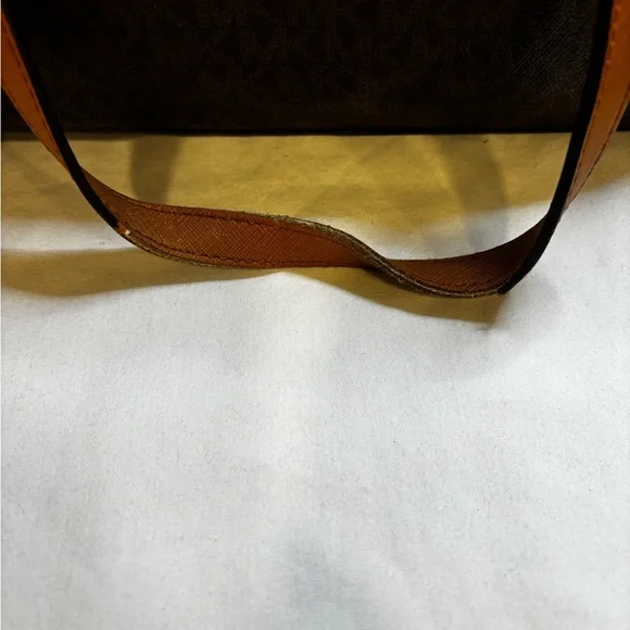 Michael Kors Jet Set Travel Brown Logo Coated Canvas Chain Tote Bag - Picture 8 of 16